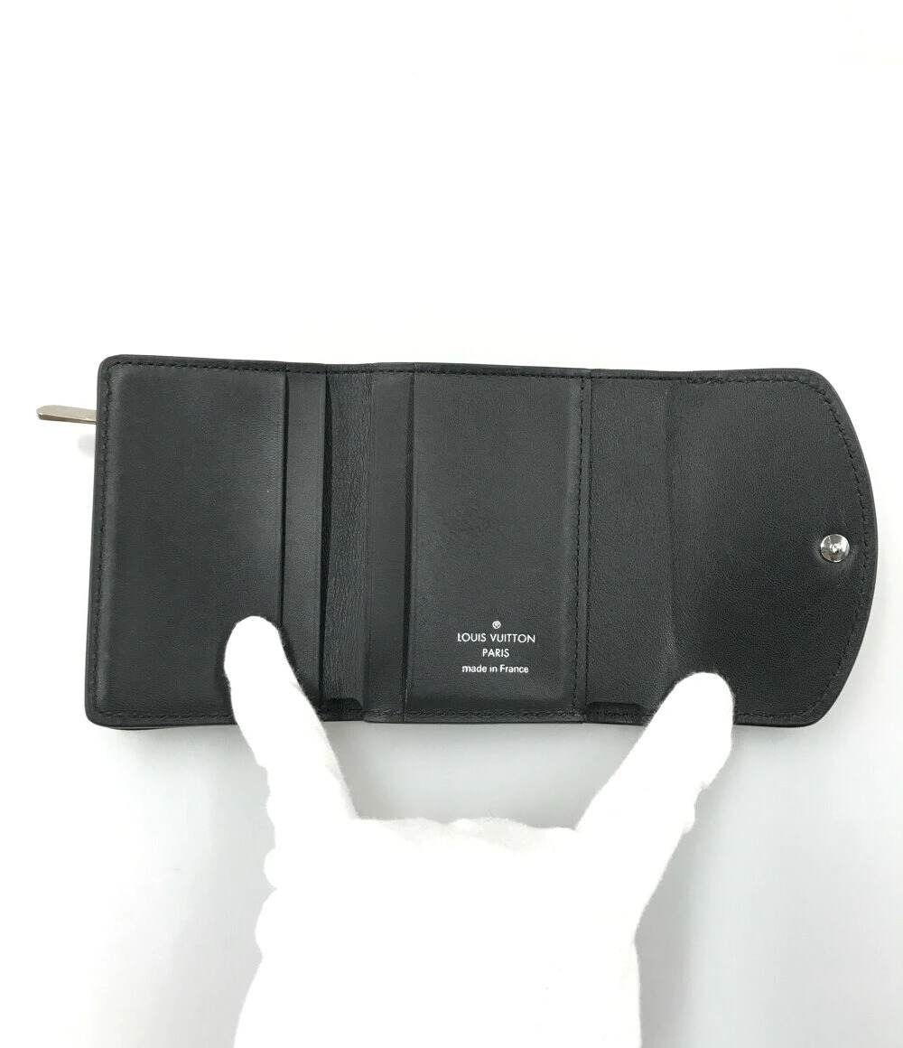 Louis Vuitton fold Wallet Iris Tri Portefeuille Mahina Black
